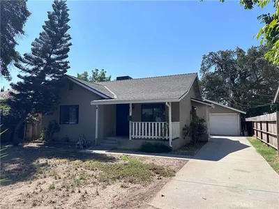 437 Oak