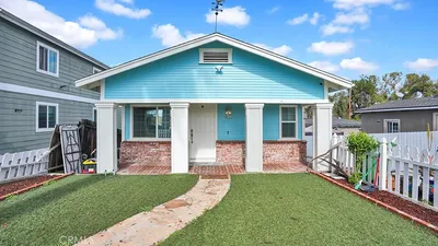 944 W Sepulveda Street