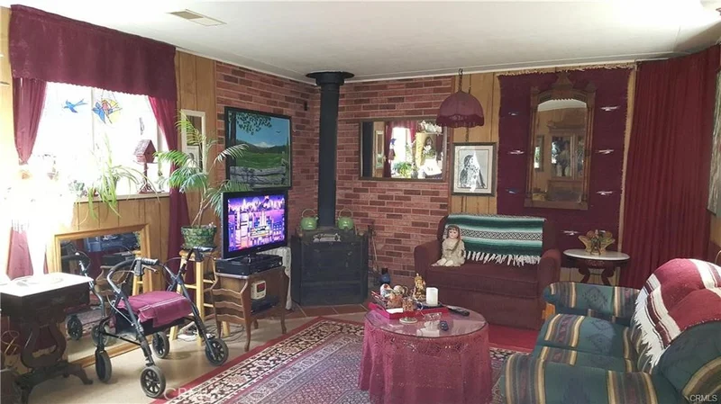 Photo 2 of 14924 Del Oro Drive