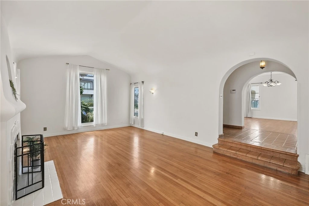 Interior 2