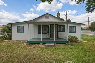 7888 Lankershim Avenue photo 2