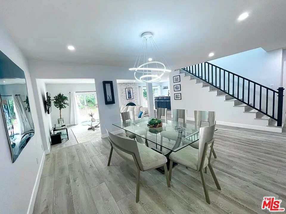 Interior 2