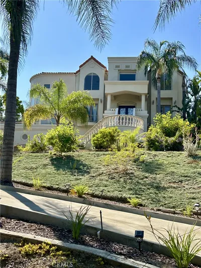 6041 Calle Mirador