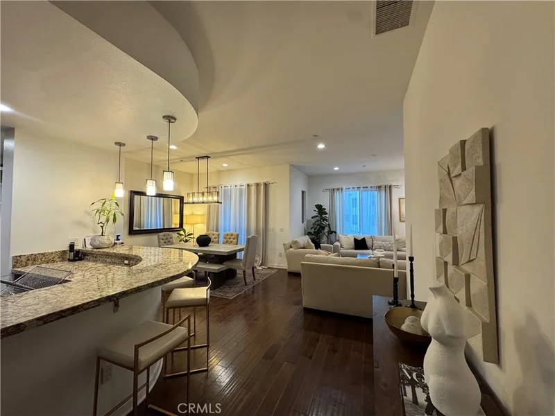 Photo 2 of 21 Gramercy 218