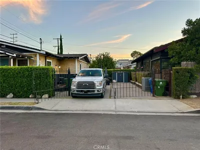 514 W River Street photo 2