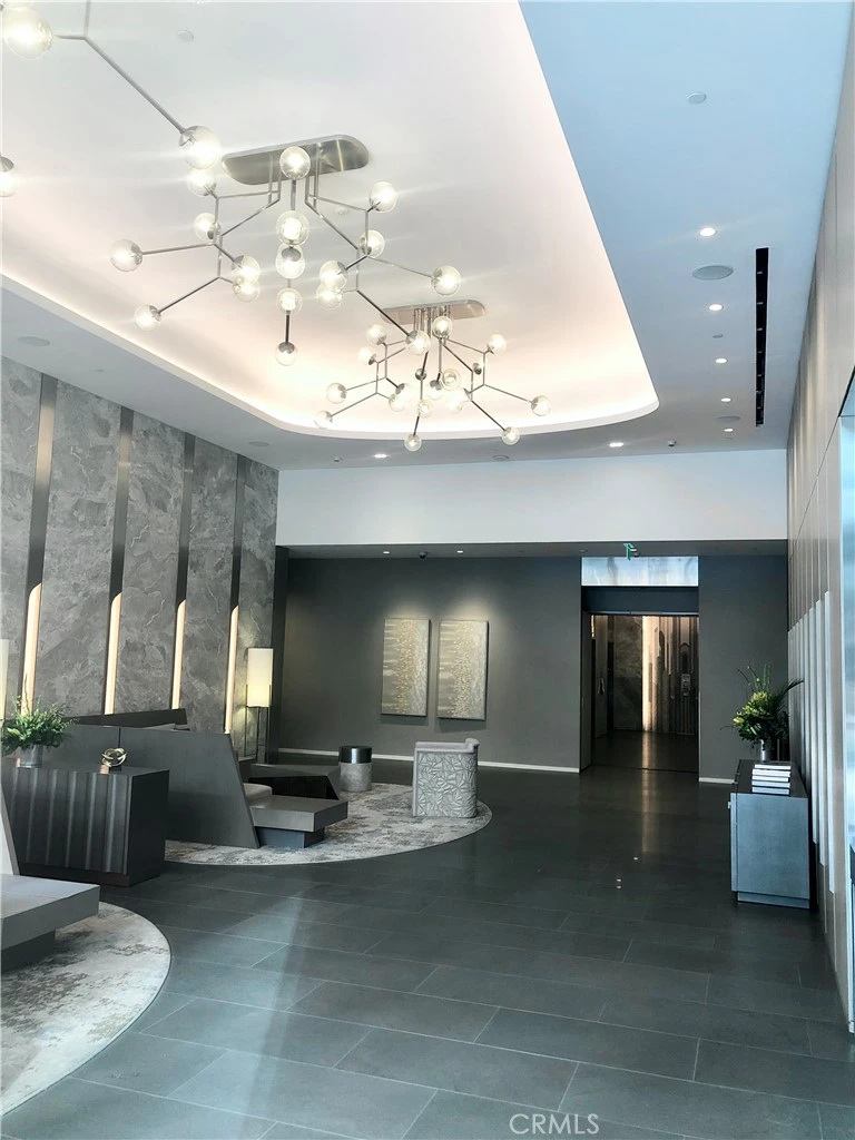 Interior 3
