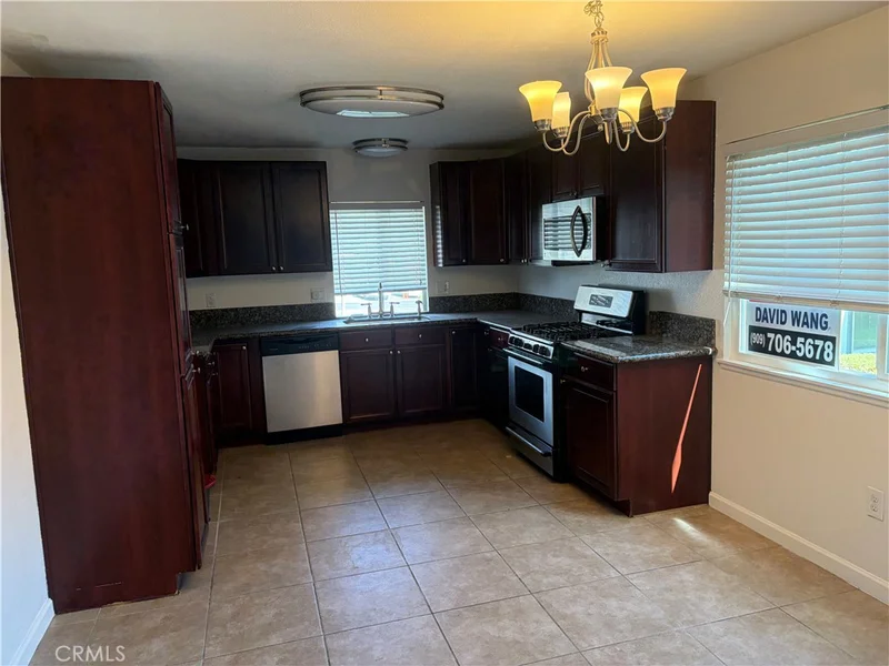 Photo 2 of 6065 Avenue Juan Diaz
