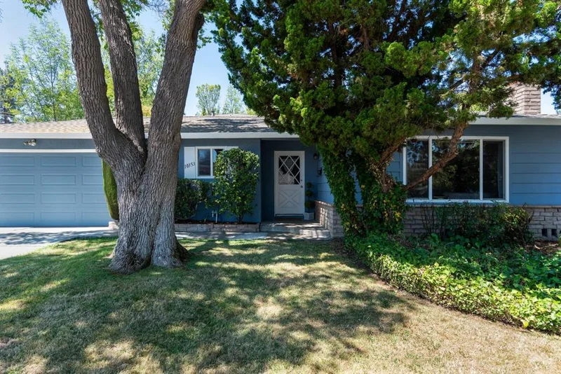 Photo 2 of 10353 Miller Avenue