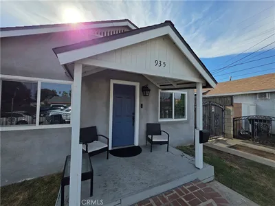 935 S Main photo 2
