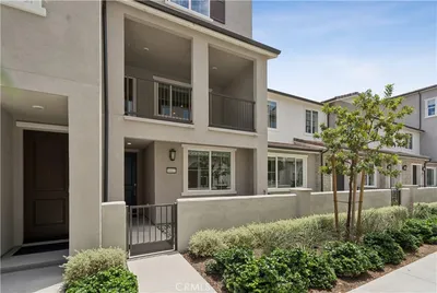 16112 Currant Lane photo 2