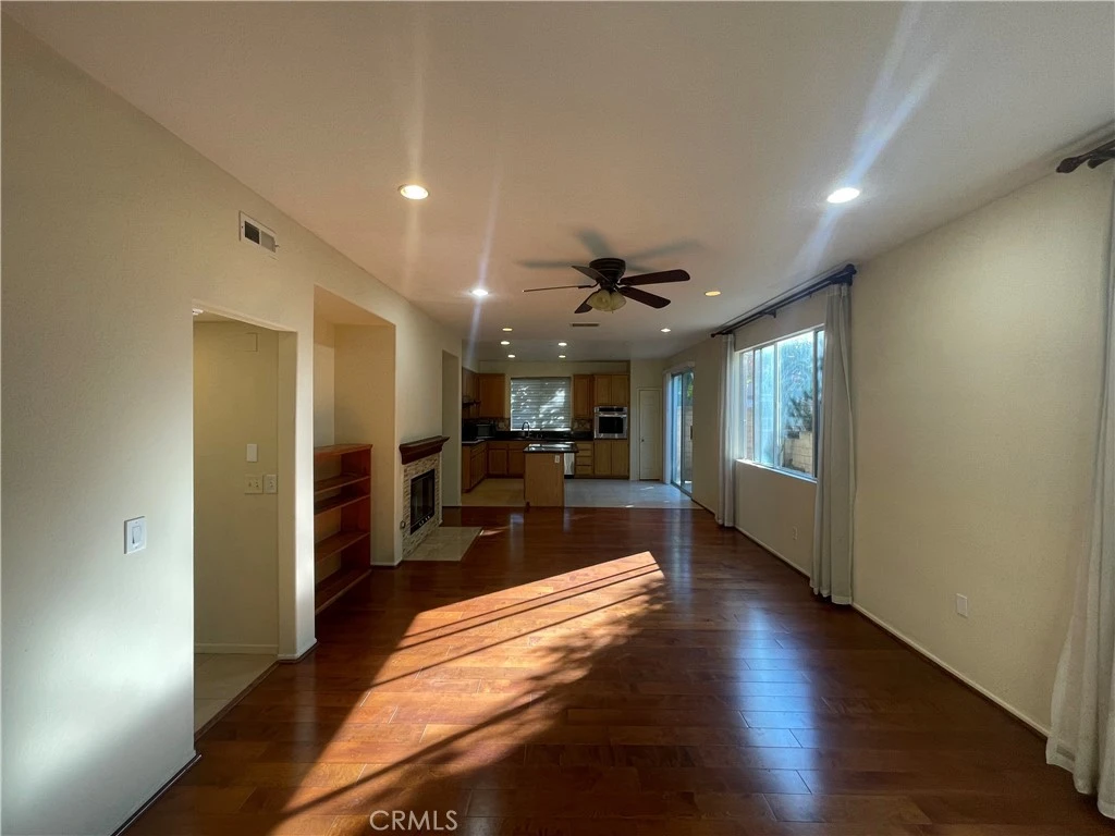 Interior 2