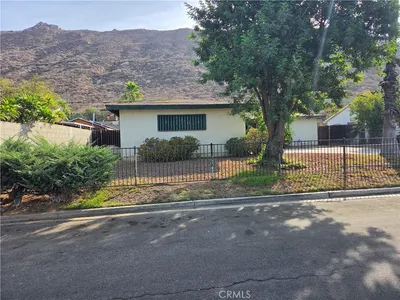 5901 Paramount Drive photo 2