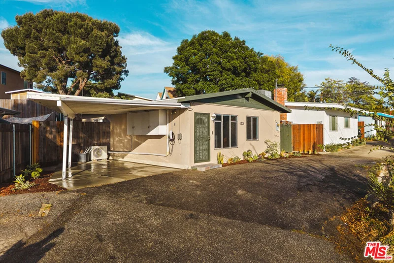 Photo 2 of 1231 Montecito Drive