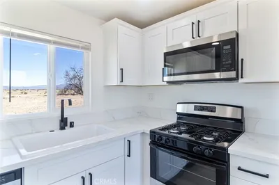 81884 Montgomery Road photo 2