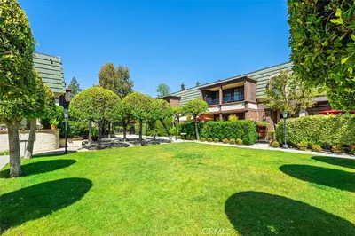 885 S Orange Grove 2