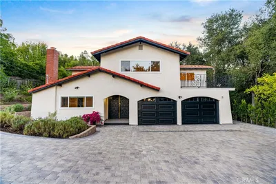 5712 Fairview Pl.
