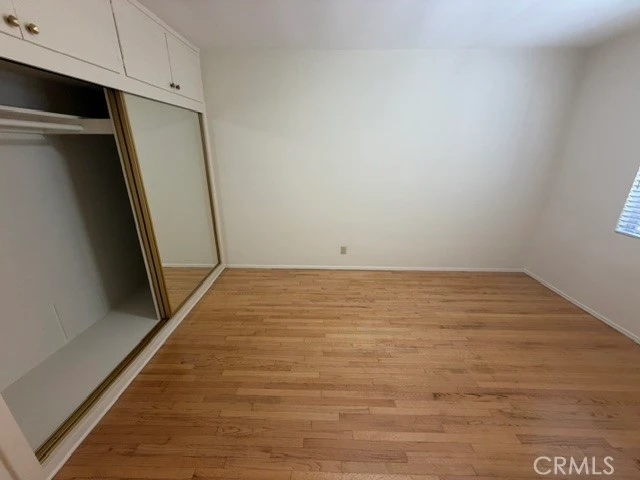 Interior 3