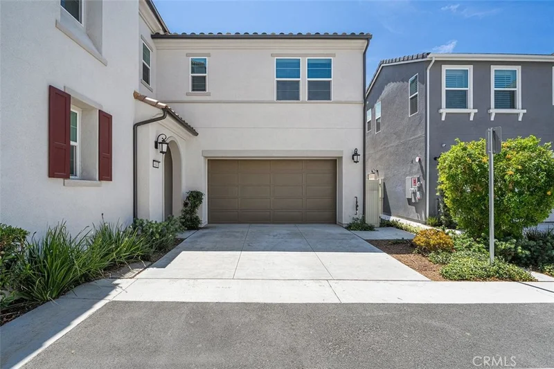 Photo 2 of 4041 Pomelo Drive