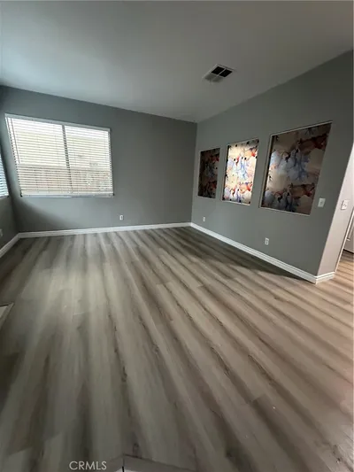 9420 Shadowbrook Drive photo 2