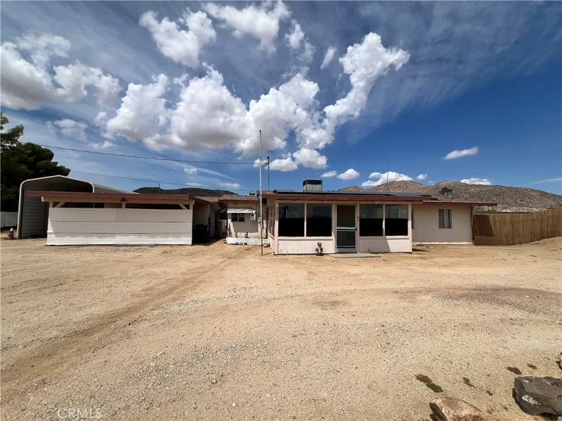 Photo 2 of 4828 Wren Road