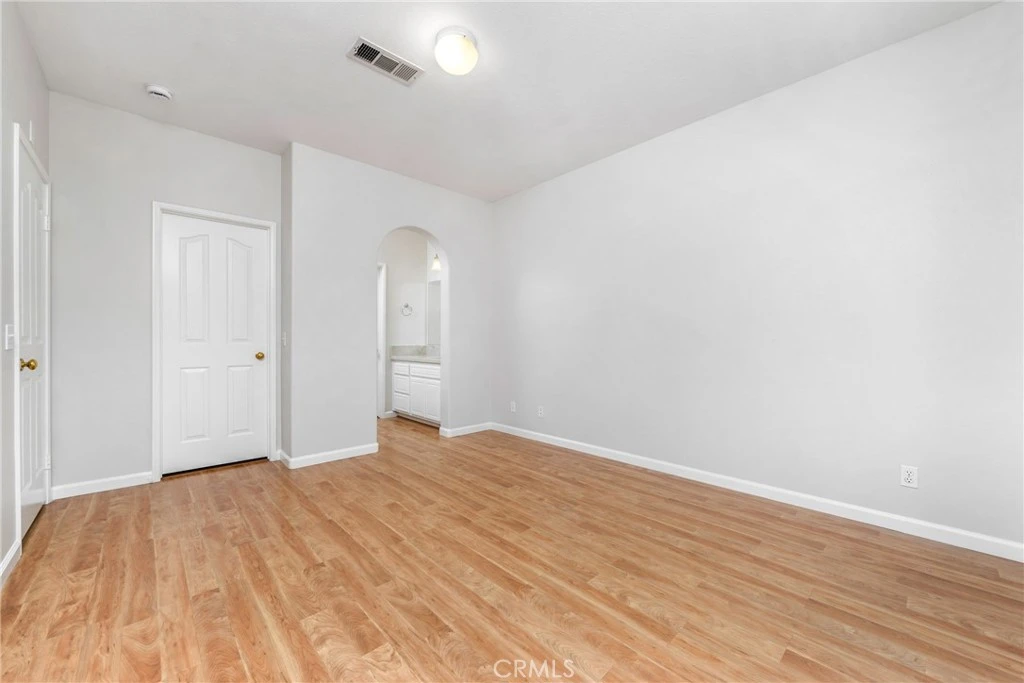 Interior 2