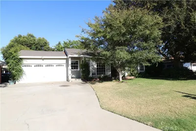 12942 Yorba