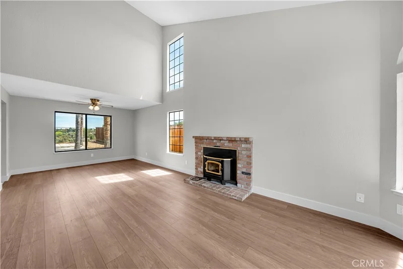 Photo 2 of 4229 Palomar