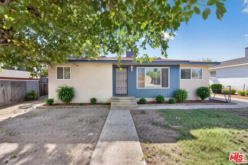 Photo 2 of 807 Shalimar Drive