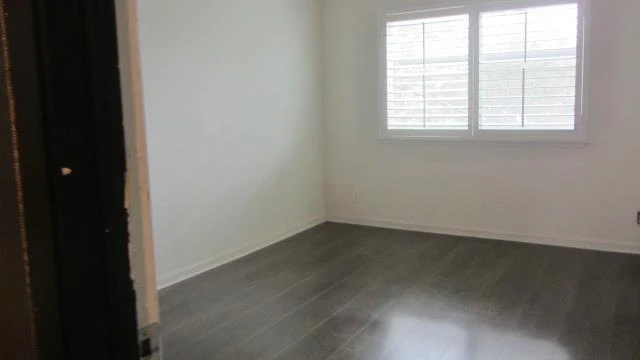 Interior 4