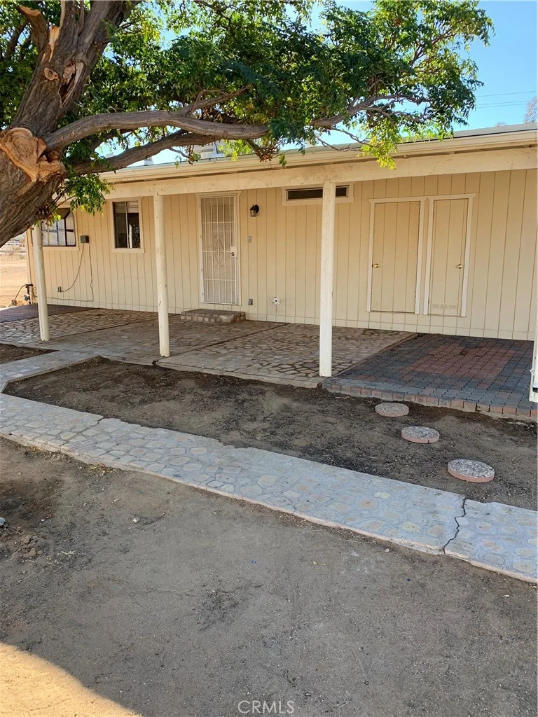 Photo 2 of 11921 Milpas Drive