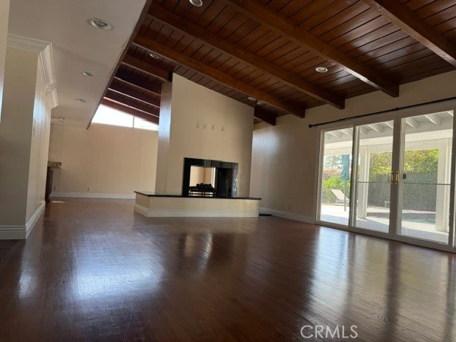 Interior 2