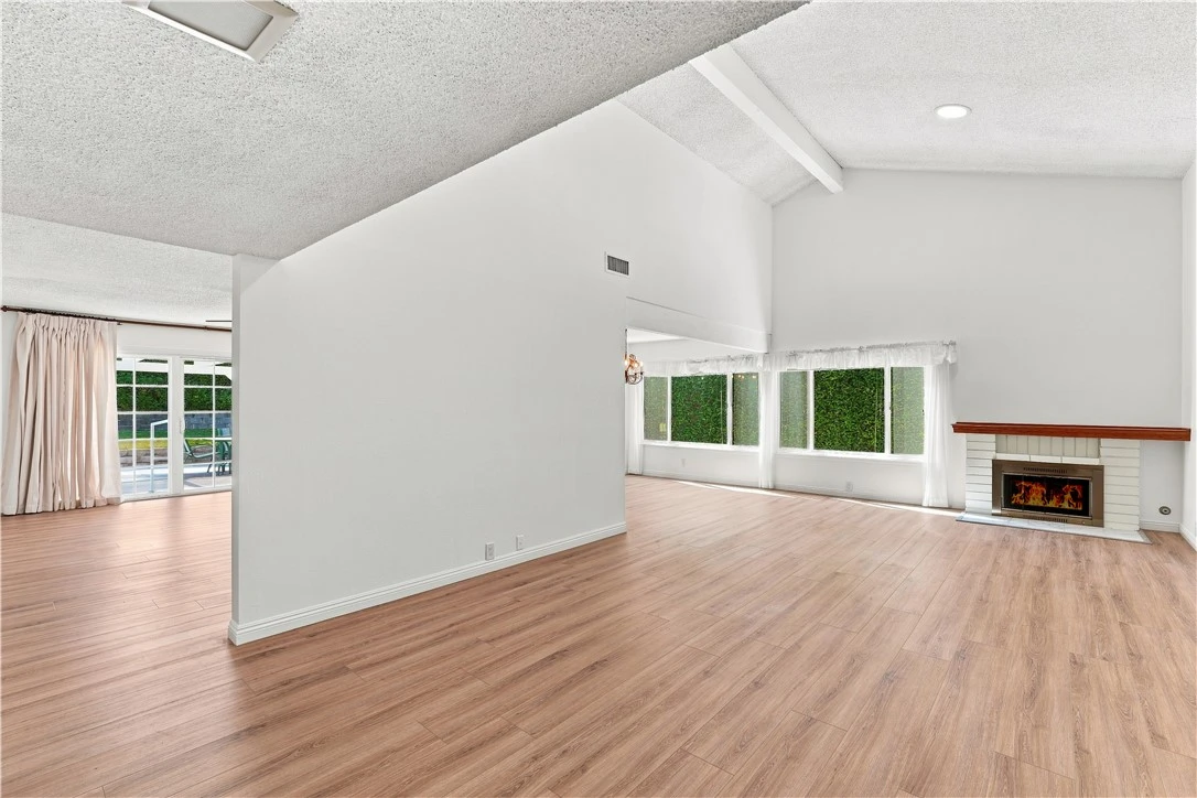 Interior 2