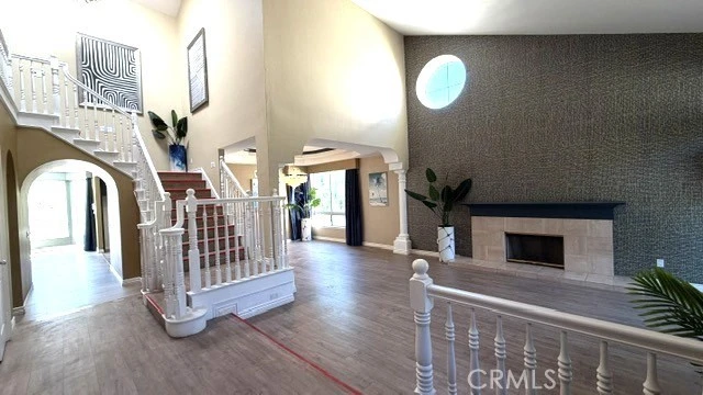 Interior 2