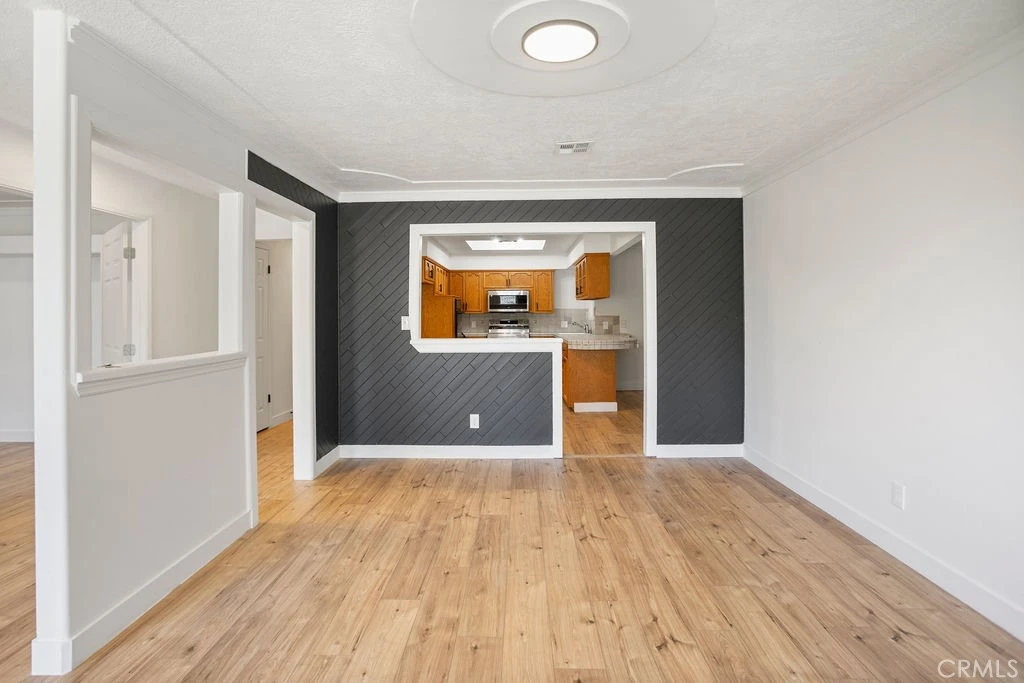Interior 3