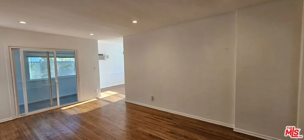 Interior 1