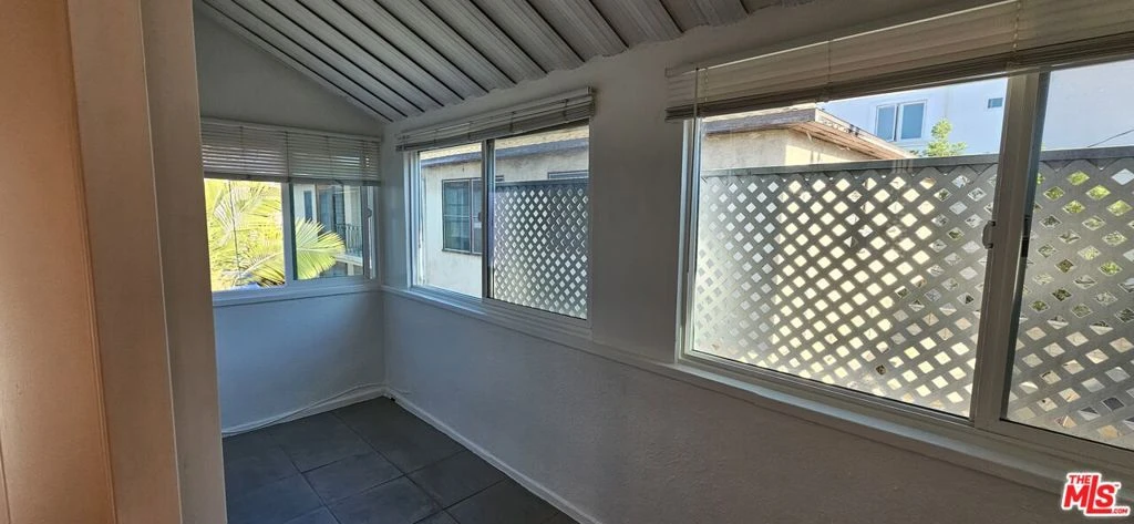 Interior 2