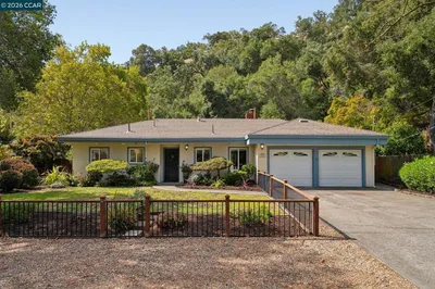2749 W NEWELL AVENUE photo 2