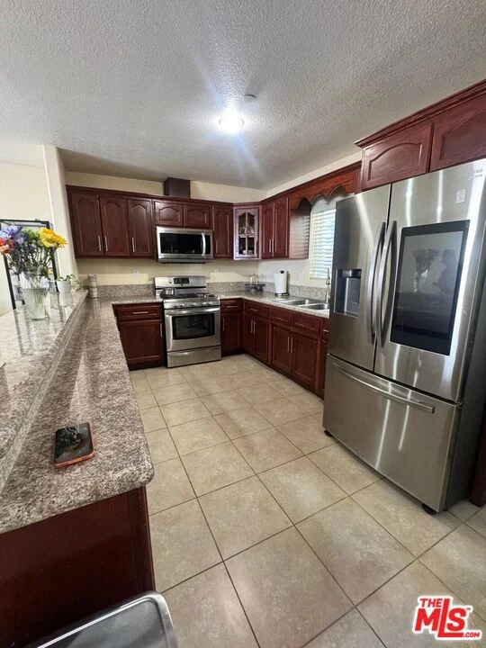 Photo 2 of 3732 Ruthelen Street