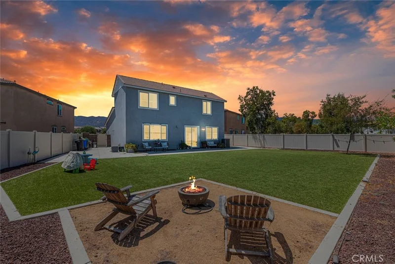 Photo 2 of 29517 Summerly Place