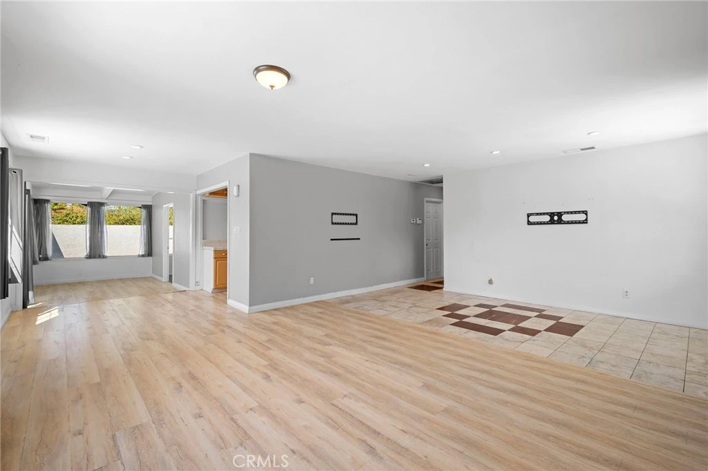 Interior 2