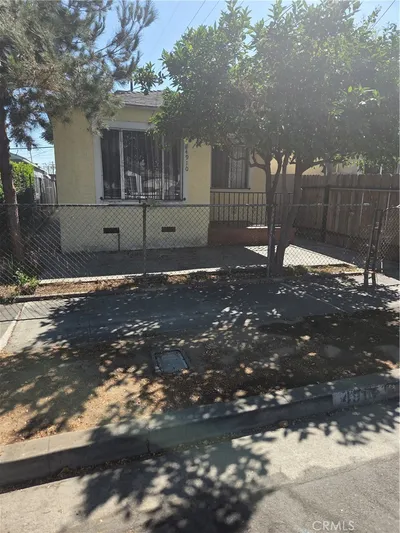 4910 NOBEL Street