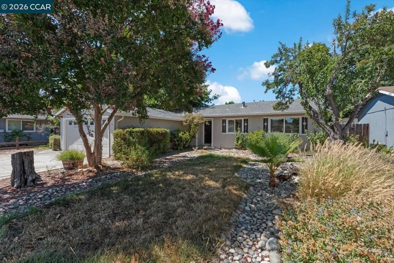 Photo 2 of 1536 Wendy Dr
