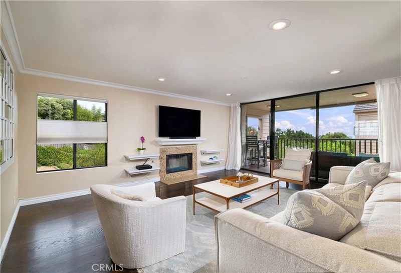 244 Dolphin Cove Court