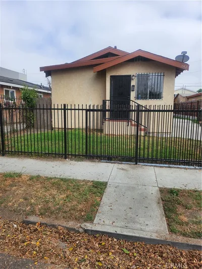 243 E 82nd