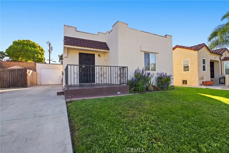 5037 Gafford Street photo 2
