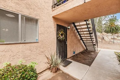 1051 Rock Springs Road 135 photo 2