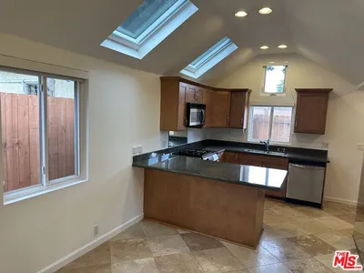 2454 Penmar photo 2