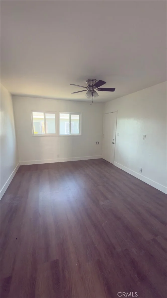 622 N Olive C photo 2