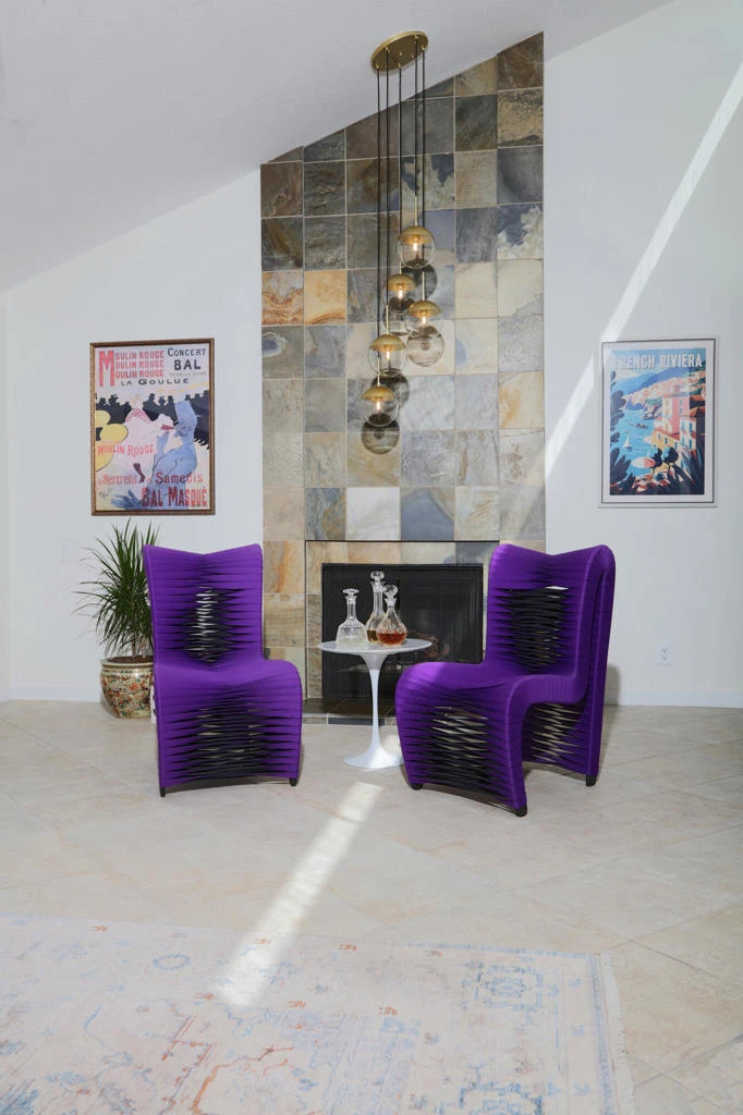 Interior 4