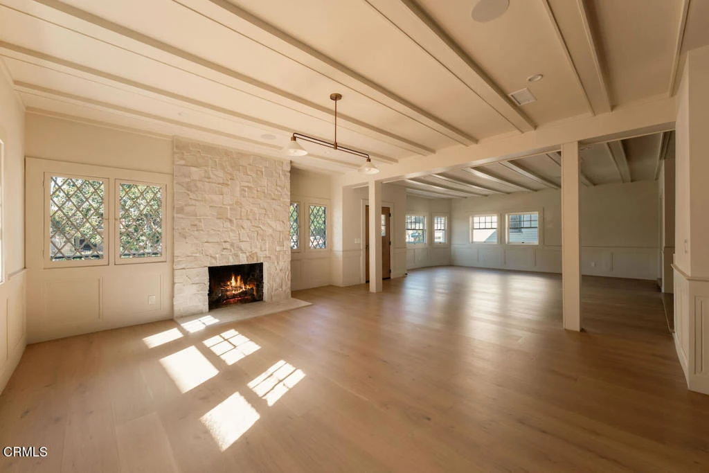 Interior 2